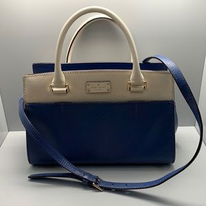 Kate Spade purse *❤️bundle with matching wallet for $45❤️* *okay condition*